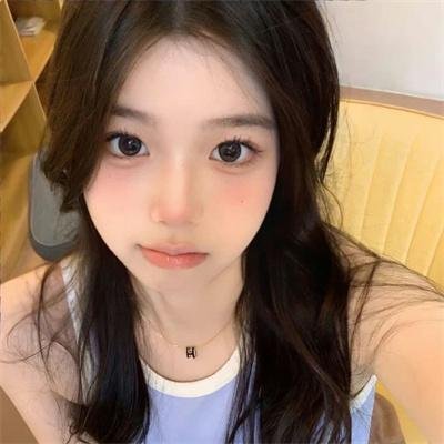 何故惊鸿入梦来